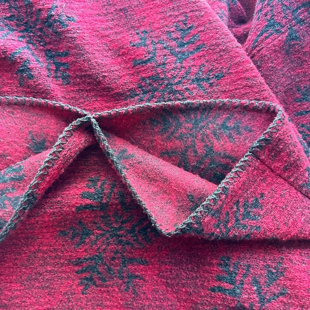 BEAR RIDGE OUTFITTERS | Vintage Wool Blend Hooded Poncho Cardigan Sweater Cape - Picture 3 of 4